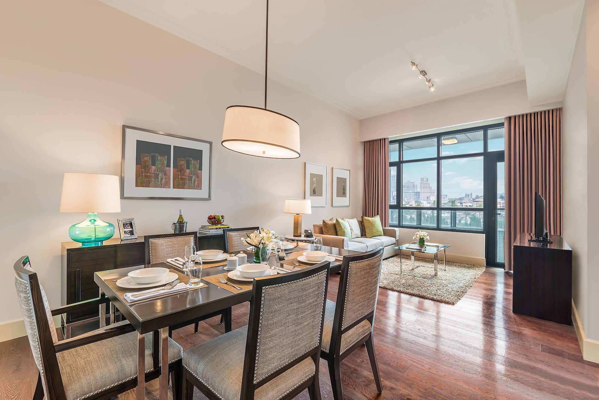Aruga Apartments By Rockwell Makati 마카티 외부 사진